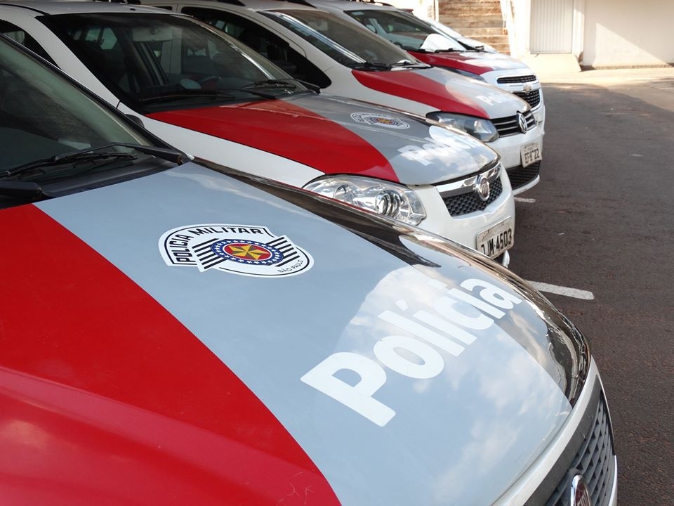 PM prende dois homens por tentar matar outro homem com pedradas na cabeça em Andradina