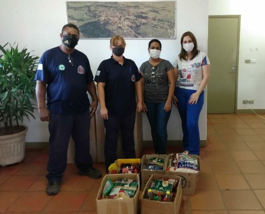 Corpo Funcional da Penitenciária 2 de Lavínia doou alimentos para Fundo Social da Prefeitura de Lavínia