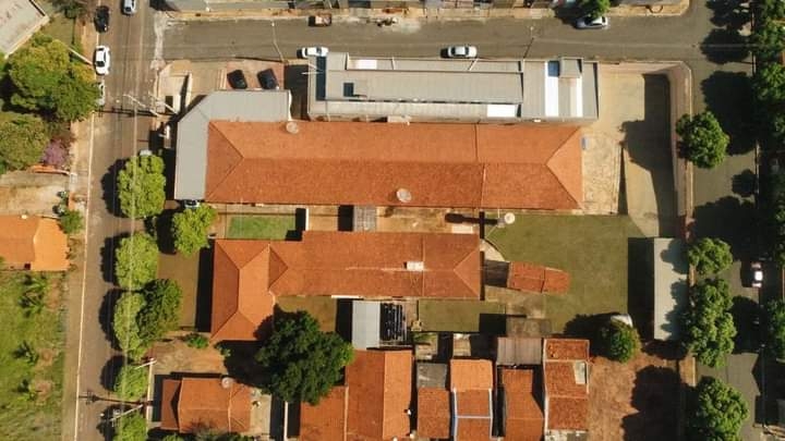 EMPRESÁRIO DA CIDADE FAZ DOAÇÃO PARA CONSERTO DO TELHADO DA SANTA CASA DE SUD MENNUCCI