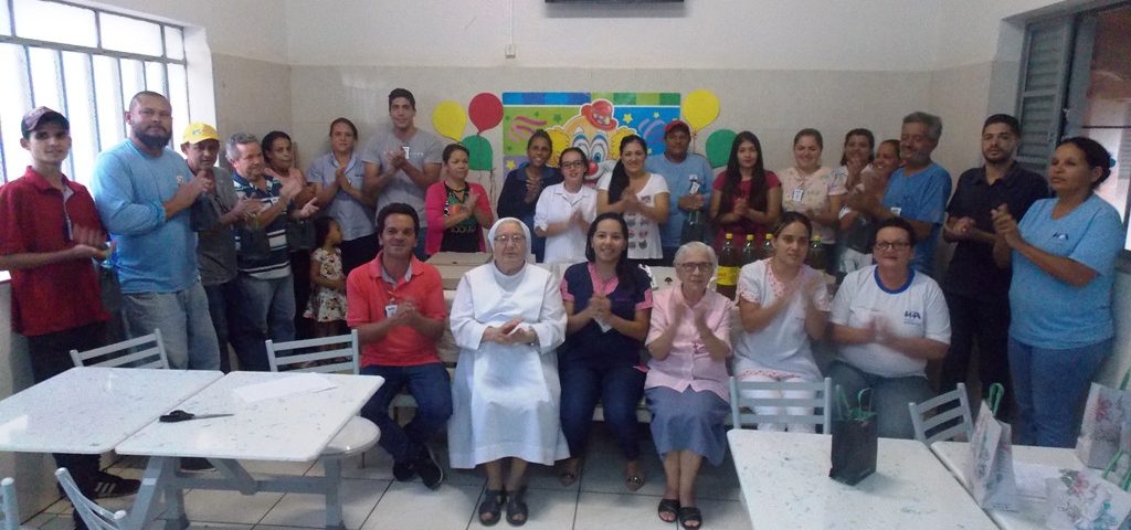 Bombeiro da base comunitária de Buritama realiza prevenção de queimadas