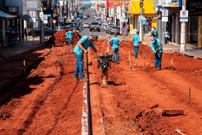 Contornos da Paes Leme Mall Street começam a aparecer em Andradina