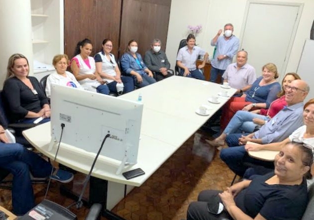 Primeira Dama Deomerce Damasceno visita Santa Casa de Araçatuba e reafirma apoio às metas da nova diretoria