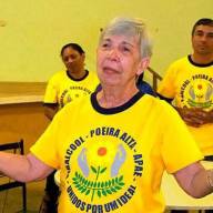 Em Andradina ganhadora de sorteio doa carro zero km para a APAE