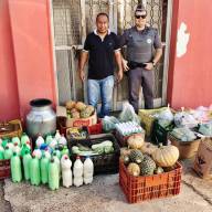 POLÍCIA MILITAR, VIZINHANÇA SOLIDÁRIA, COMERCIANTES E PRODUTORES RURAIS DE MIRANDÓPOLIS SE UNEM NA ARRECADAÇÃO DE ALIMENTOS