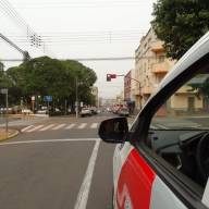 Homem que mostra seus órgãos genitais para as crianças é procurado em Andradina