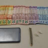 Força Tática de Três Lagoas prende homem de 25 anos por tráfico de drogas