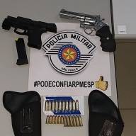 Polícia Militar de Guararapes em ação na madrugada prende motorista de caminhonete com revólver e pistola