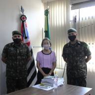 PREFEITA DE ANDRADINA RECEBE NOVO COMANDANTE DO TIRO DE GUERRA