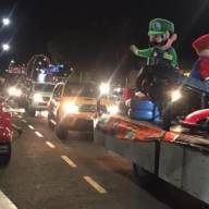 Atamor doa à Santa Casa de Araçatuba produtos arrecadados na Parada de Natal