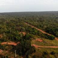 Estrada de acesso ao Parque do Pombo passa por manutenção em Três Lagoas