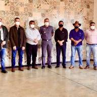 VISITA DOS PREFEITOS MUNICIPAIS DE ITAPURA, MURUTINGA DO SUL E SUZANÁPOLIS AO 28° BPM/I