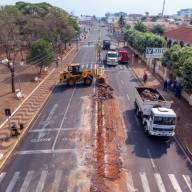 Na Terra do Rei do Gado motoristas tem que ficar atentos a obras na avenida Guanabara