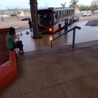 ÔNIBUS DO EXPRESSO ADAMANTINA QUEBRA NA RODOVIÁRIA DE ILHA SOLTEIRA