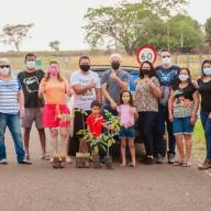 Na Terra do Rei do Gado Meio Ambiente planta corredor de Ipês no Distrito de Paranápolis