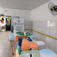Loja Maçônica Orlando Molina doou travesseiros e cobertores ao Lar dos Idosos de Murutinga do Sul