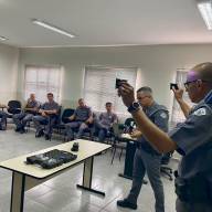 BATALHÃO DE ANDRADINA HABILITA POLICIAIS PARA USO DE ARMA DE INCAPACITAÇÃO NEUROMUSCULAR