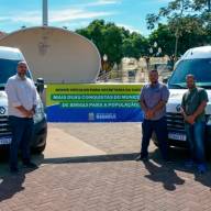 Prefeitura de Birigui recebe duas vans do Governo do Estado para transporte de pacientes da Saúde
