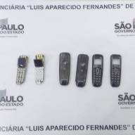 Agentes da Penitenciária 2 de Lavínia apreendem 02 aparelhos micro celular com visitante