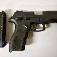 Veterinário bate carro com sinais de alcoolismo e é autuado por porte ilegal de arma pela Polícia Militar de Andradina
