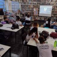 Mara Maravilha participa de bate-papo com alunos do Armel Miranda em Castilho