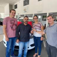 Crianças da Casa George Müller de Andradina recebe doação de Chevrolet Spin 7 lugares zero km