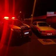 Carro com placa adulterada com fita isolante é encontrada durante rondas pelo Pelotão de Trânsito de Três Lagoas
