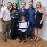DIRETOR DO DEINTER 8 RECEBE HOMENAGEM DA CÂMARA DE VEREADORES DE PRESIDENTE PRUDENTE