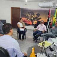 Prefeito de Castilho recebe visita do comando do Corpo de Bombeiros