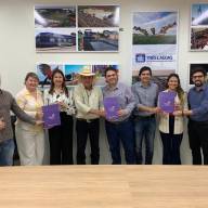 Prefeito recebe novo gerente geral da Sylvamo Três Lagoas em seu gabinete