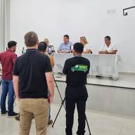 Prefeita de Birigui revela dívida de R$ 180 milhões e frota sucateada