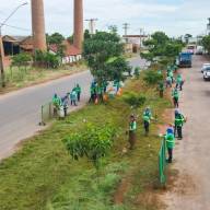 Prefeitura de Três Lagoas realiza roçada de áreas verdes no município
