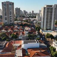 Araçatuba tem mais de 1,5 mil vagas de emprego e salários que chegam a R$ 10 mil