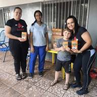 Grupo Luluzinhas e Bolinhas realiza doação de chá mate para Camor e Asilo de Andradina