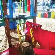 Polícia Militar de Castilho prendeu indivíduo após atear fogo em brinquedos da Praça Matriz