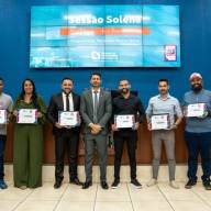 Pessoas que prestam serviços voluntários e solidários são homenageadas pela Câmara de Três Lagoas
