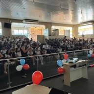 Câmara de Andradina recebe alunos para palestra sobre cidadania e uso responsável do dinheiro público
