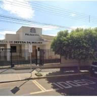 Mulher é morta com 30 facadas pelo companheiro durante a madrugada em Andradina