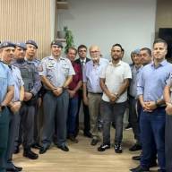 Prefeito e Presidente da Câmara de Castilho participam da solenidade dos 40 anos do 28º BPM/I
