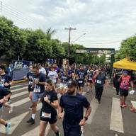 1ª Corrida da APAE de Três Lagoas reúne atletas e comunidade por uma causa solidária