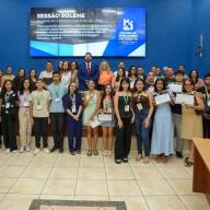 Solenidade na Câmara de Três Lagoas celebra conquistas de 36 alunos da Rede Municipal em Olimpíadas de Matemática e Educação Financeira 