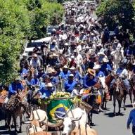 4ª Cavalgada “Dói Suttini” reúne mais de 500 cavaleiros e amazonas em Guaraçaí