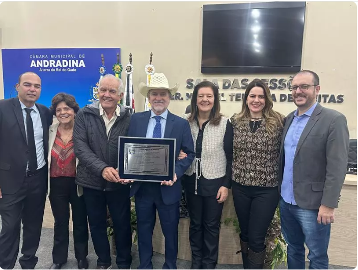 Deputado Dirceu Dalben recebe Título de Cidadão Andradinense e anuncia mais R$ 1 milhão para investimentos na cidade
