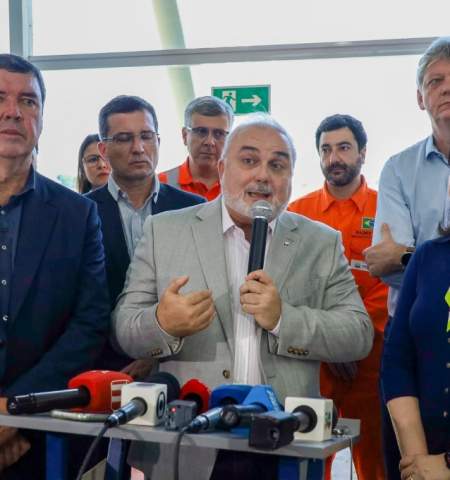 Governador, ministra e presidente da Petrobras visitam UFN3 em Três Lagoas