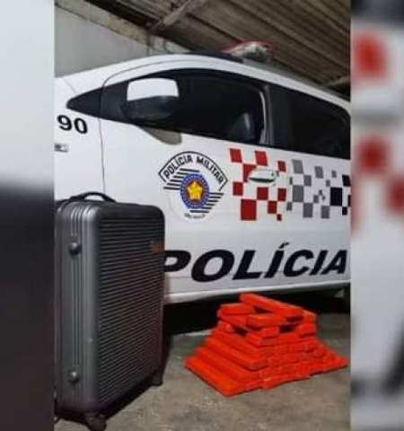 POLÍCIA MILITAR RETIRA CERCA DE 26 KG DE DROGA DE CIRCULAÇÃO EM MIRANDÓPOLIS