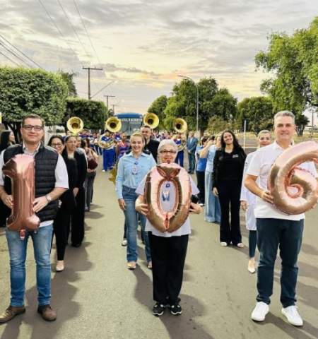 Banda Marcial Cristo Redentor de TL se apresenta na alvorada festiva do Hospital Auxiliadora em comemoração aos 106 anos da instituição Banda Marcial Cristo Redentor de TL se apresenta na alvorada festiva do Hospital Auxiliadora em comemoração aos 106 anos da instituição