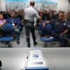 Capitão da PM Rodoviária de Araçatuba ministra palestra para GCMs e agentes de trânsito