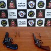 Força Tática apreende dois revólveres após denúncia em Araçatuba