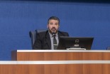 Em Três Lagoas vereador Tonhão indica uso de placas solares em órgãos públicos e Teatro Municipal