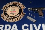 Mecânico é preso com pistola na praça Raul Cardoso pela Guarda Municipal de Birigui