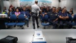 Capitão da PM Rodoviária de Araçatuba ministra palestra para GCMs e agentes de trânsito